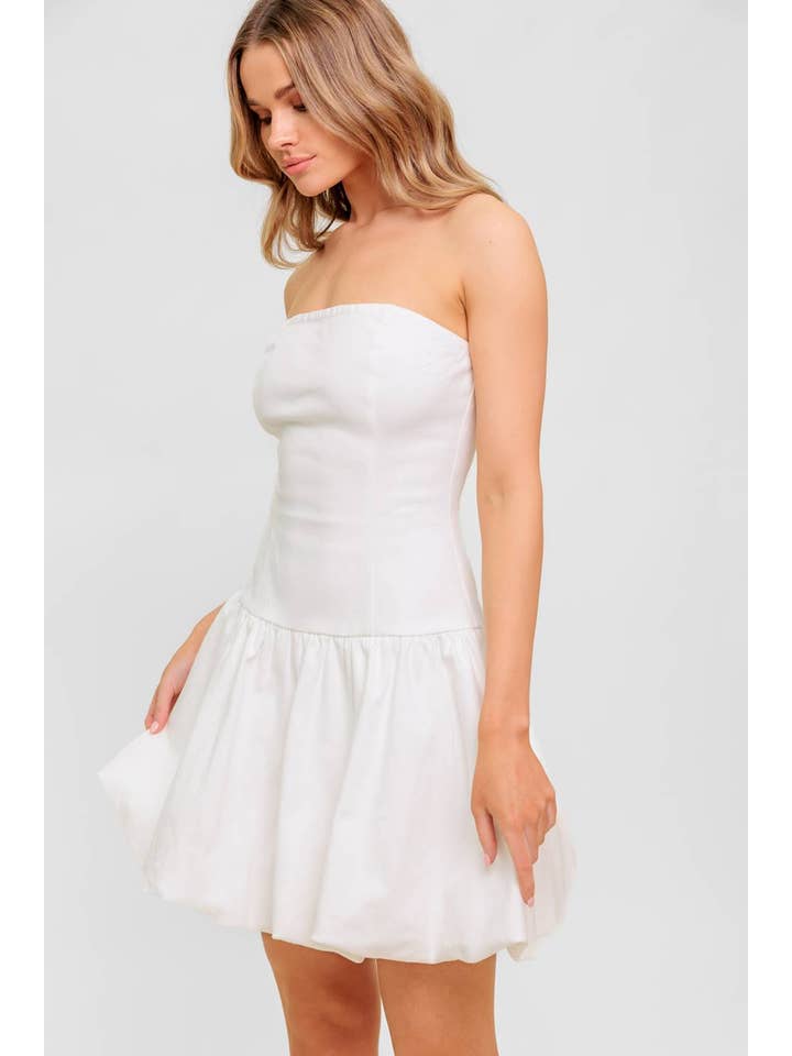 DENIM BIANCO Un mini abito in twill intrecciato solido - ID22583 in vendita all'ingrosso su Faire3
