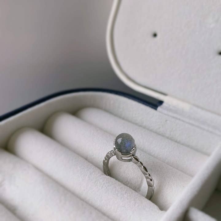Crystolver (We Cover All Import Fees) – wholesale Single stone/solitaire ring – Moonstone Gemstone Ring3