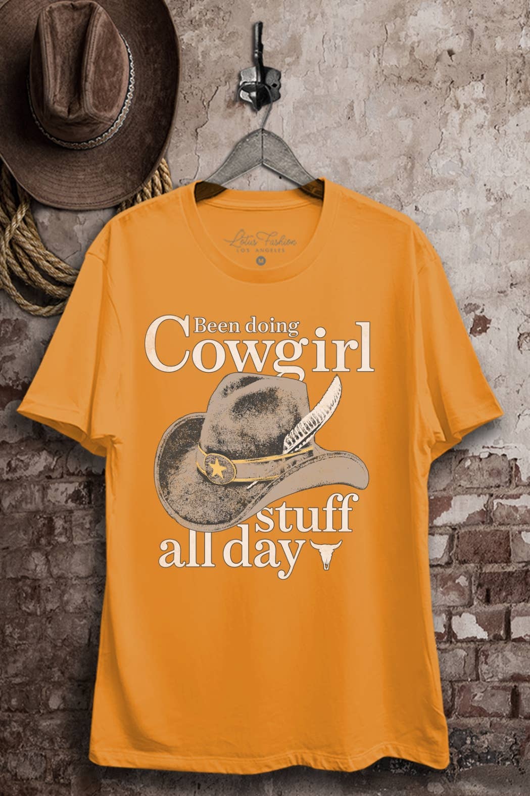 Lotus Fashion Collection - Vendita all'ingrosso Maglietta stampata - Donna - Top grafico da cowgirl per tutto il giorno3