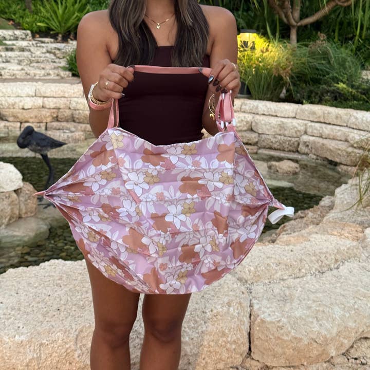 Shappa Tote Naupaka Puakenikeni pour la vente par Phases Hawaii