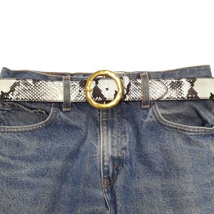 Axesoria West – wholesale Belt – Women's – Snake print with Round Buckle2