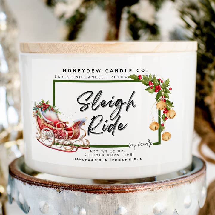 Bougie à 3 mèches 12 oz Sleigh Ride pour la vente par Honeydew Candle Co.