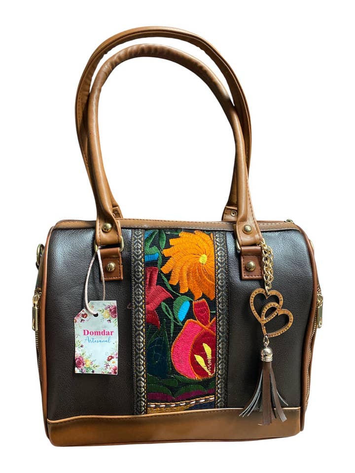 Borsa Ricamata in Pelle Idalia per la vendita all'ingrosso da parte di Cielito Lindo