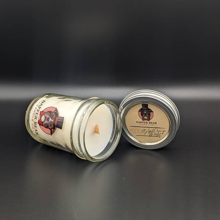 Merlot à l'orange sanguine « Morticia » pour la vente par DAPPER BEAR CANDLE CO