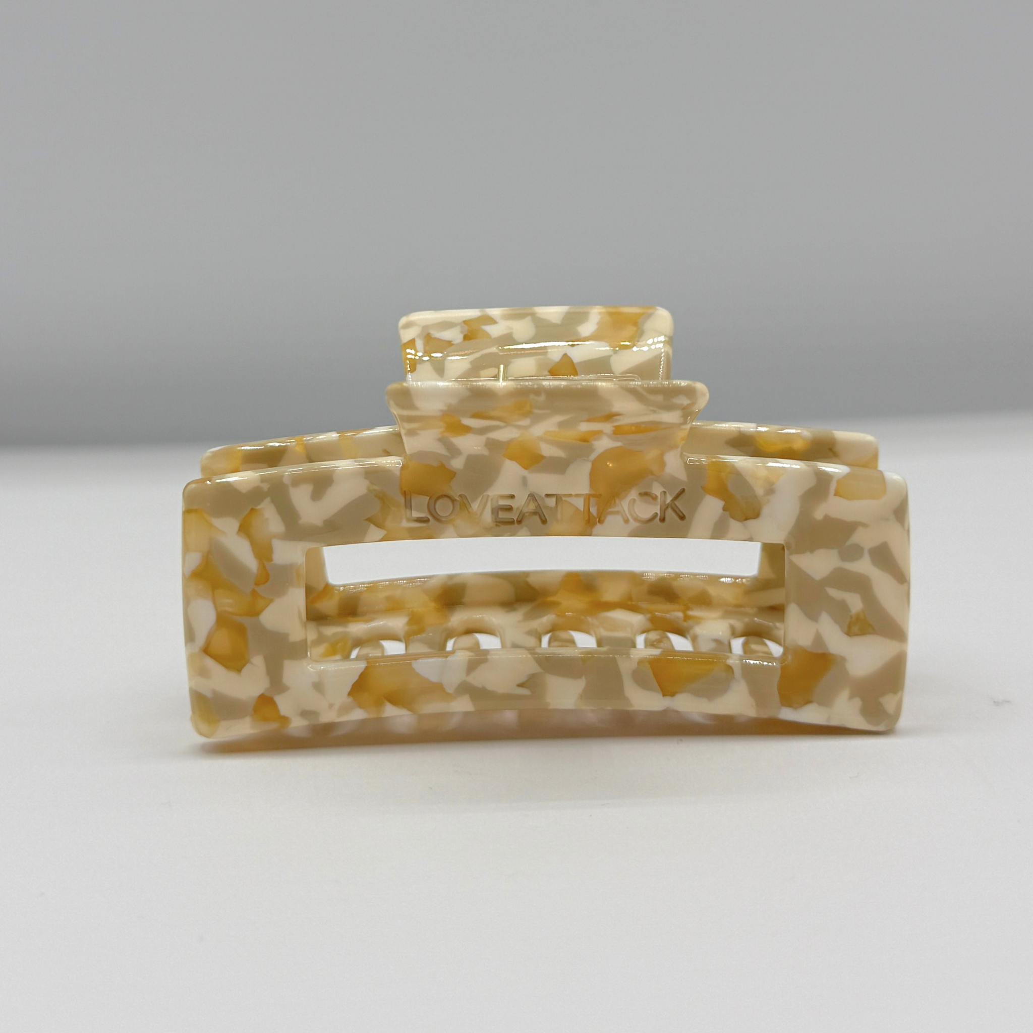 Love Attack - Wholesale Hair Clip - Women's - Sara Cellulose Acetate Hair Claw Clips4