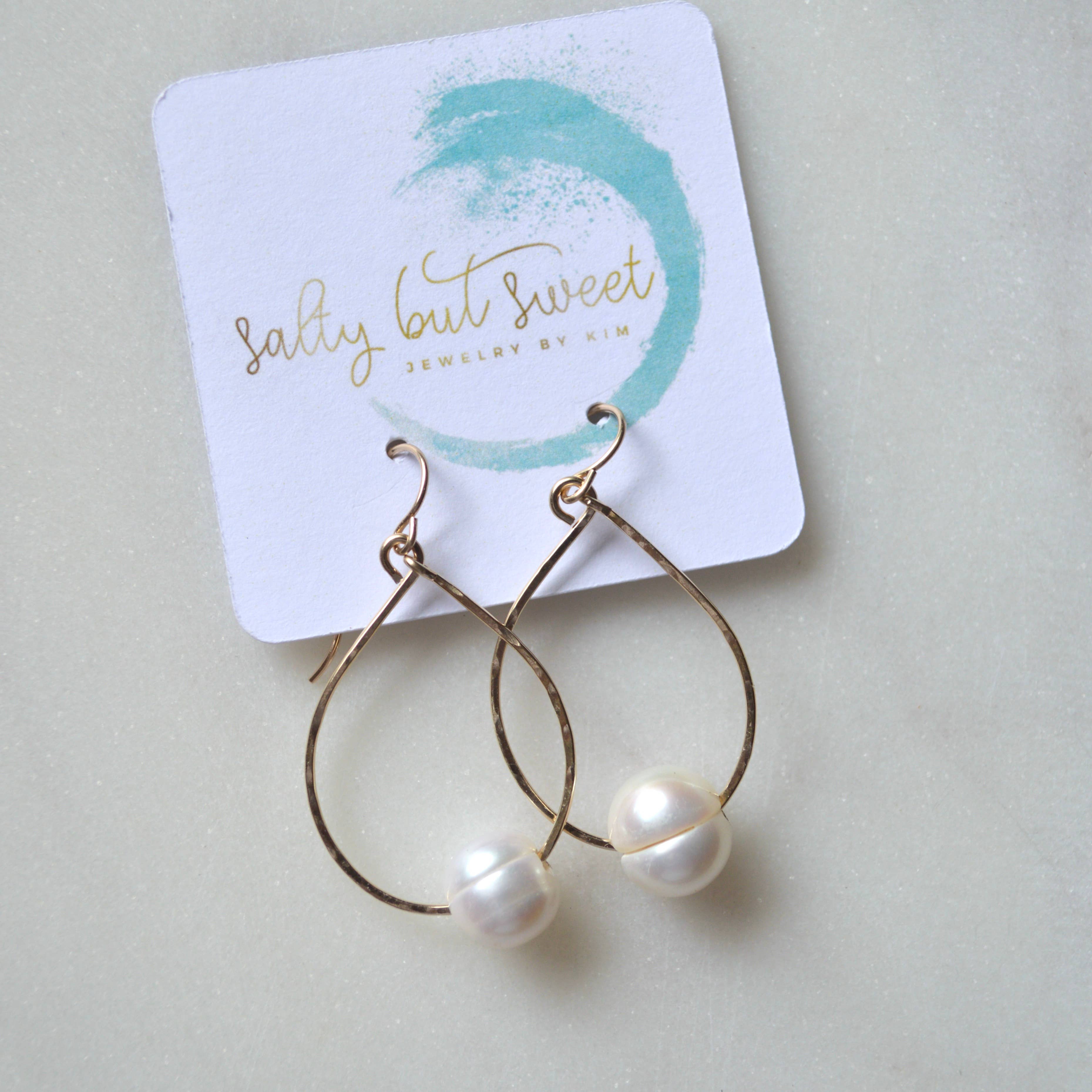 Freshwater Pearl Earrings for wholesale on Faire3