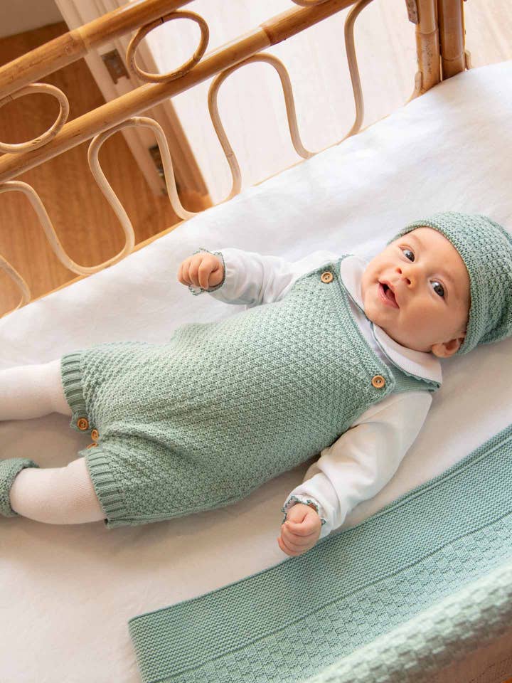 Fluffy knitted with shoulder straps for wholesale by Minhon