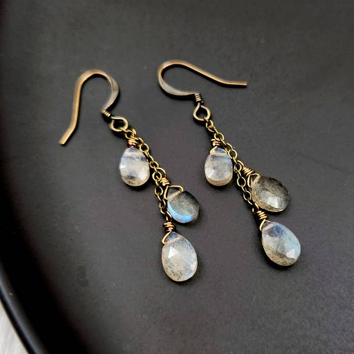 Dainty Labradorite Cluster Chain Earring for wholesale by Edgy Petal Jewelry