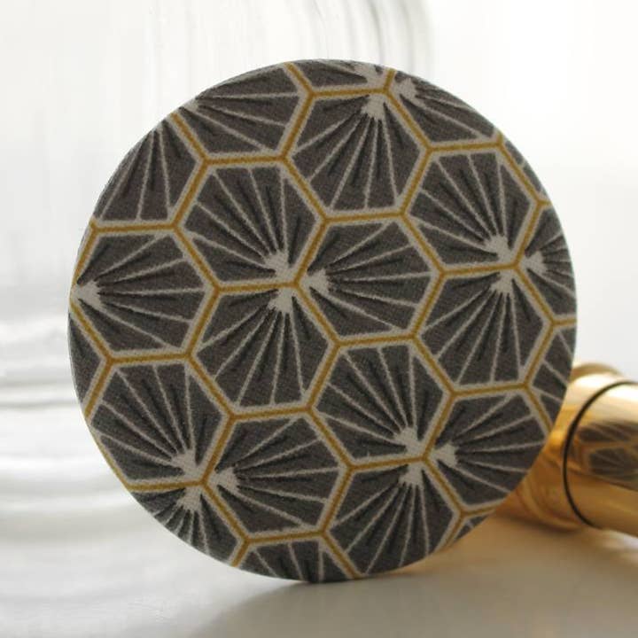 Miroir de poche Bella e sun gris pour la vente par Sabrina Trefle