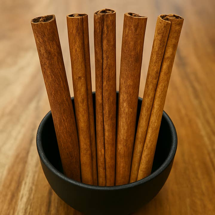 Kanelstänger 10" (Cinnamomum Burmannii) för wholesale av LA Herb