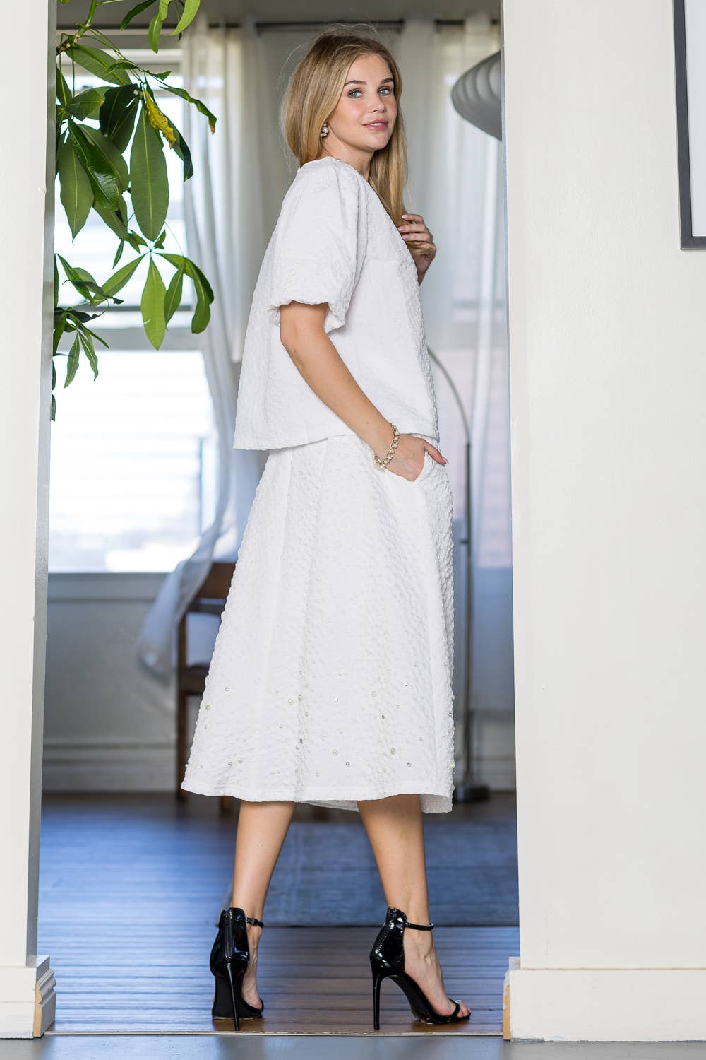 Joh Apparel – wholesale Blus - Dam – Windelle texturerad topp med pärlor8