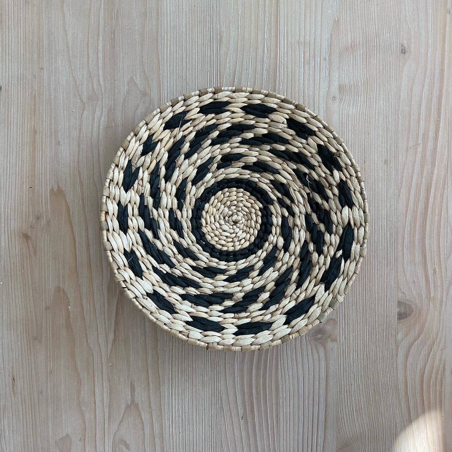 Delmar Decor - Wholesale Wall Accent - Woven wall basket decor- 3 sizes1