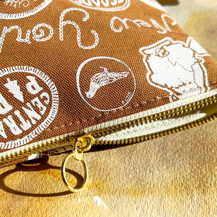Maptote - Wholesale Pouch - Women's - New York City Pins & Patches Zipped Pouch