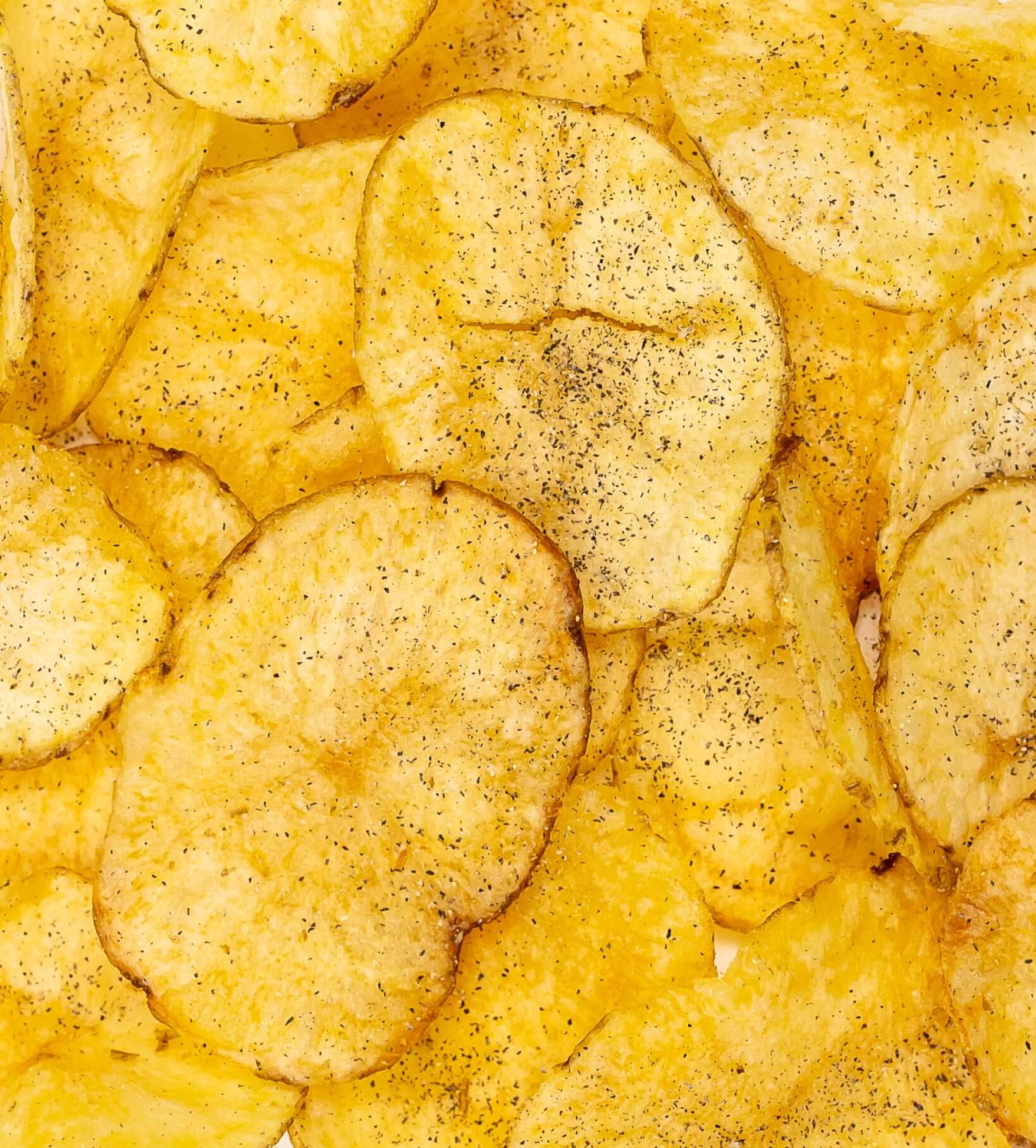 The Gourmet Chip Company - Wholesale Chips - Bay Salt and Peppercorn Thick Cut Potato Chips - Case of 121