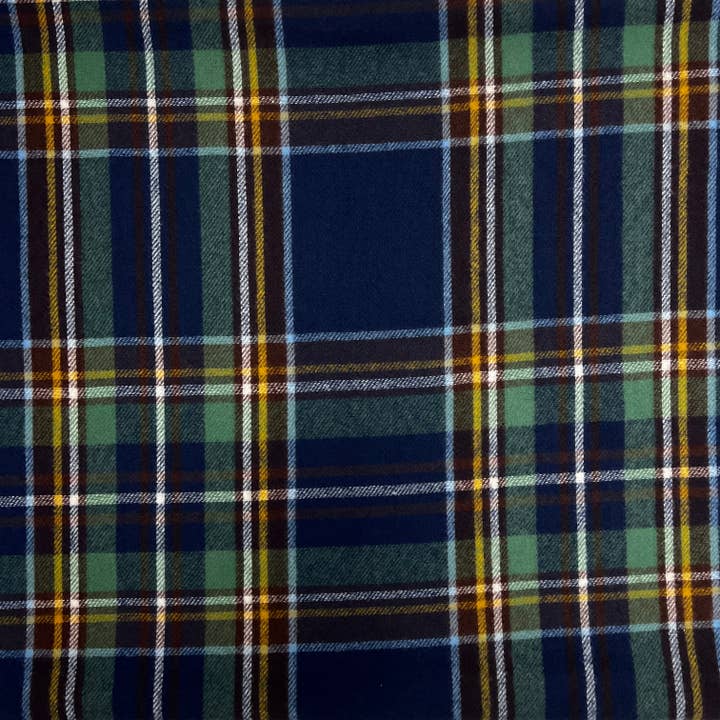 London Scarves – wholesale Scarf – Women's – Tartan woven scarf with tassels5