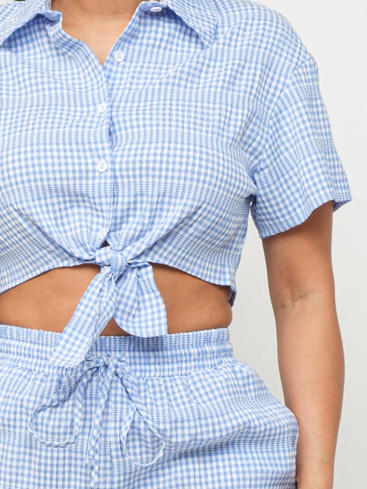 Julia by LoveJ - Wholesale Loungeset - Dames - Set met striksluiting en korte broek met gingham-knoopsluiting aan de voorkant11