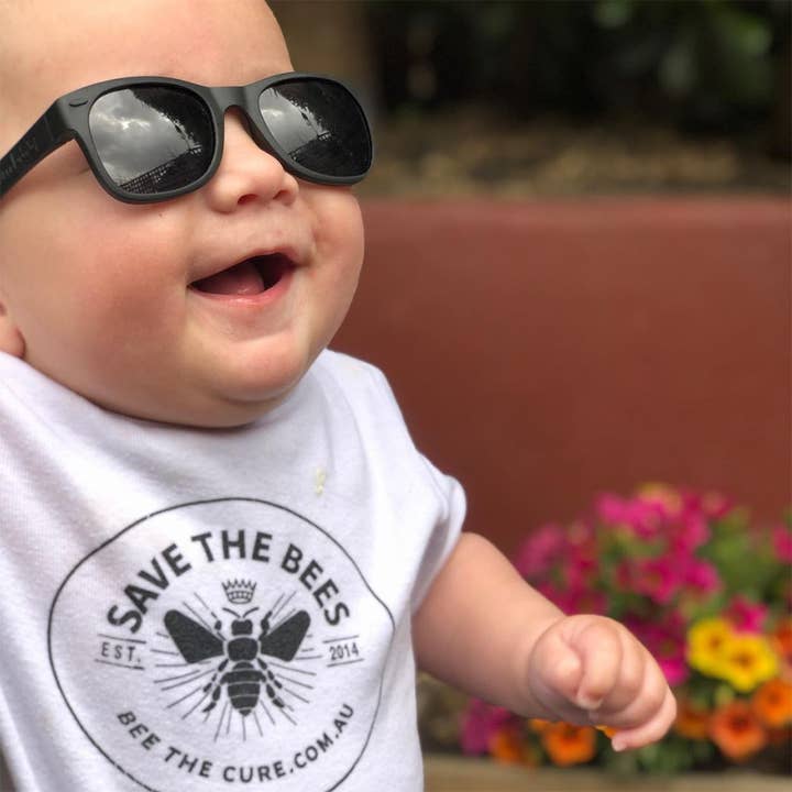 Roshambo Eyewear - Wholesale Sunglasses - Kids - Black Sunglasses for Baby, Kids, Teens & Adults