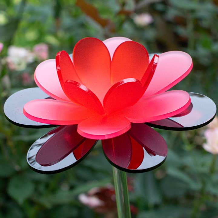 The Colored Petal - Wholesale Garden/Lawn Stake - Handmade red flower stake - Ruby lotus spring decor