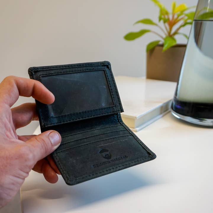 Carlton Kartenetui Rindsleder Schwarz für den Großhandel von Rust Sydney