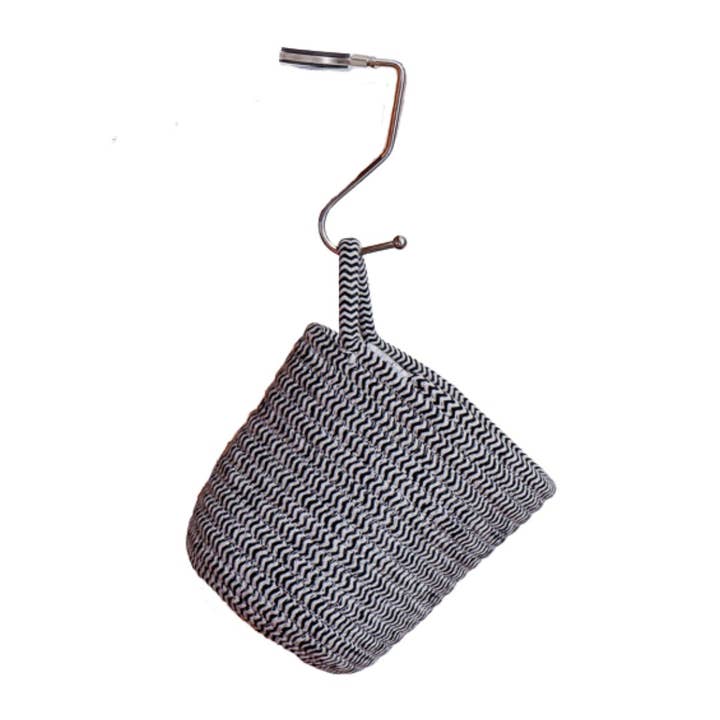 Madam Sew - Wholesale Knutselgereedschap - Hangende schrootbak met magnetische pinhouder - Houd uw naairuimte netjes!7