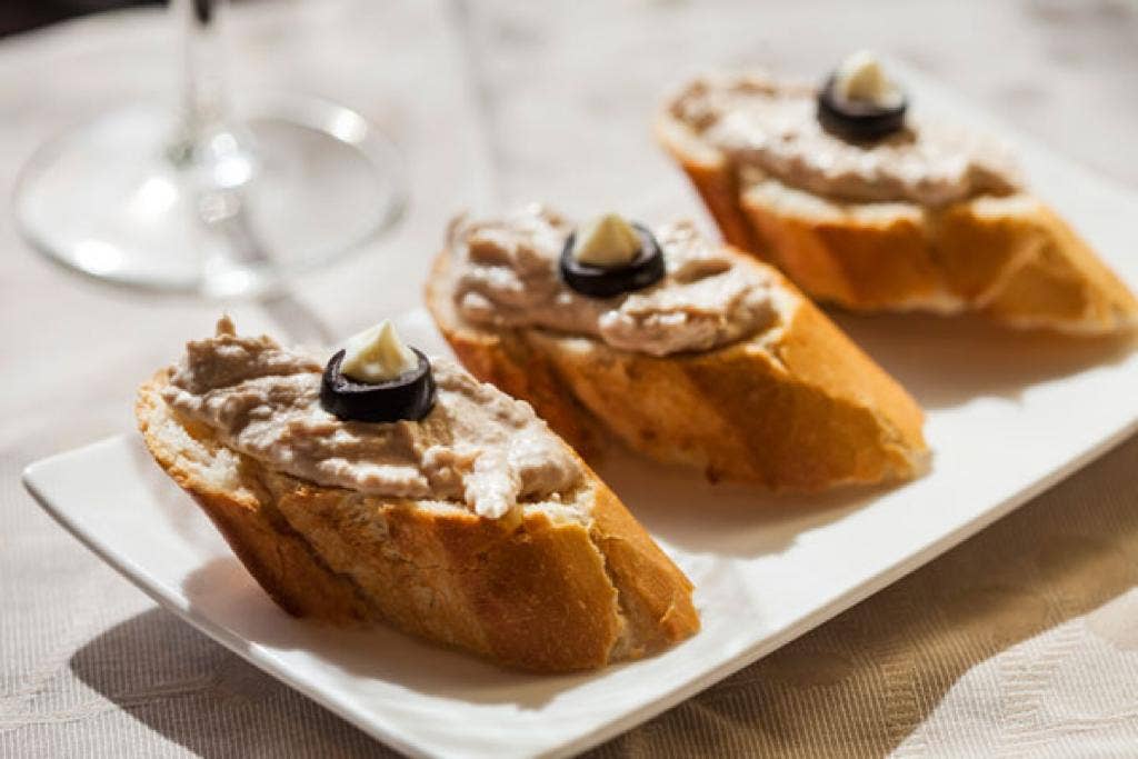 Emporio Sicilia - Wholesale Tapenade - Sicilian Onion and Tuna Patè - Alicos1