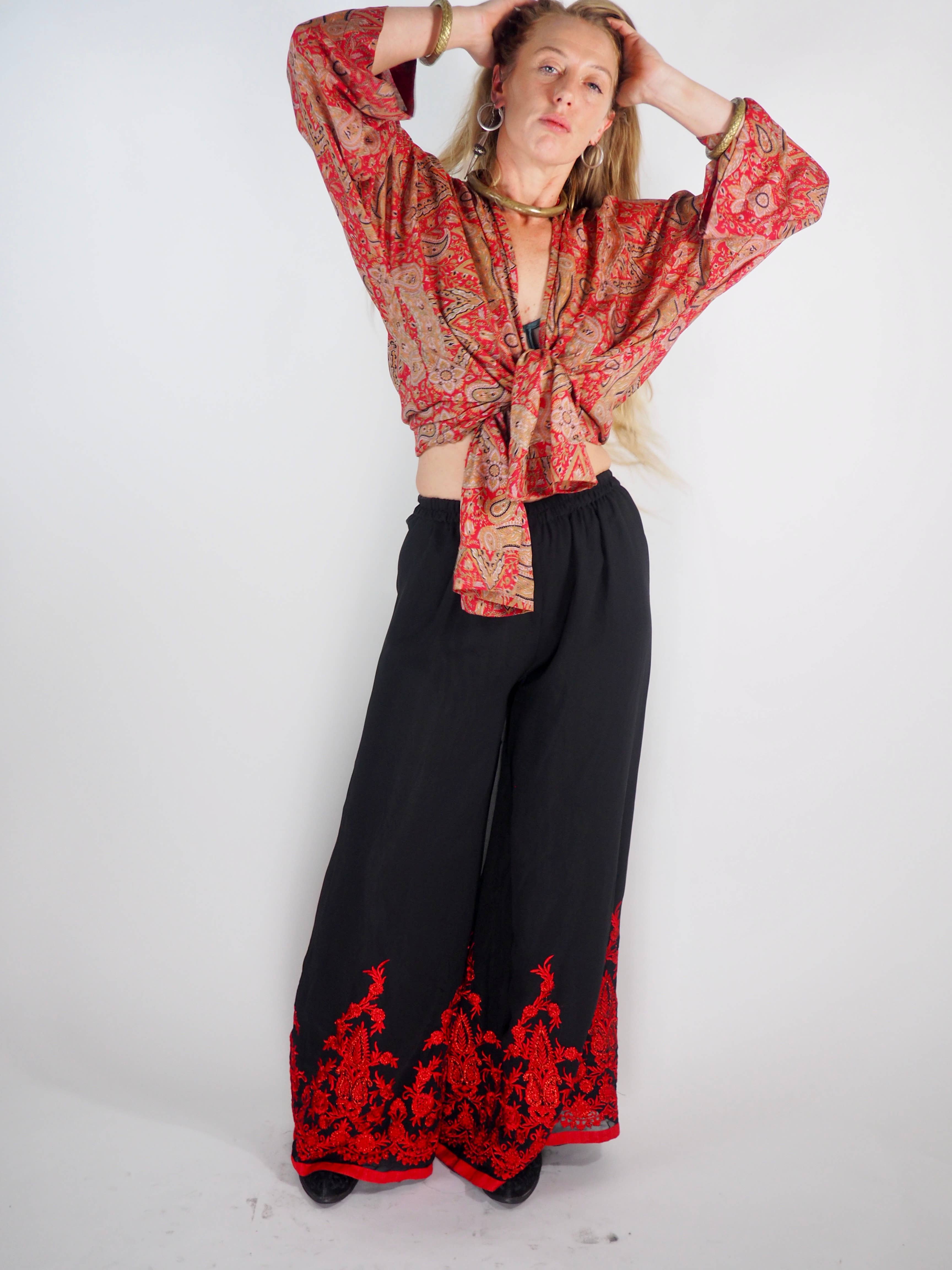 Vagabond Ibiza - Wholesale Kimono - Women's - The Kardash Kimono Mid-Length – Upcycled Vintage Sari Kimono25