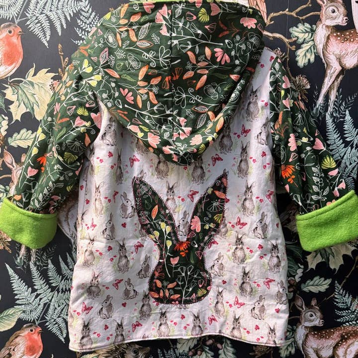 Casaco Coelhinho da Primavera | Casaco de Páscoa para Crianças | Finalmente Primavera Fleece | Casaco de Fleece Favorito da Primavera para Meninas por atacado de Stunning Anna K.