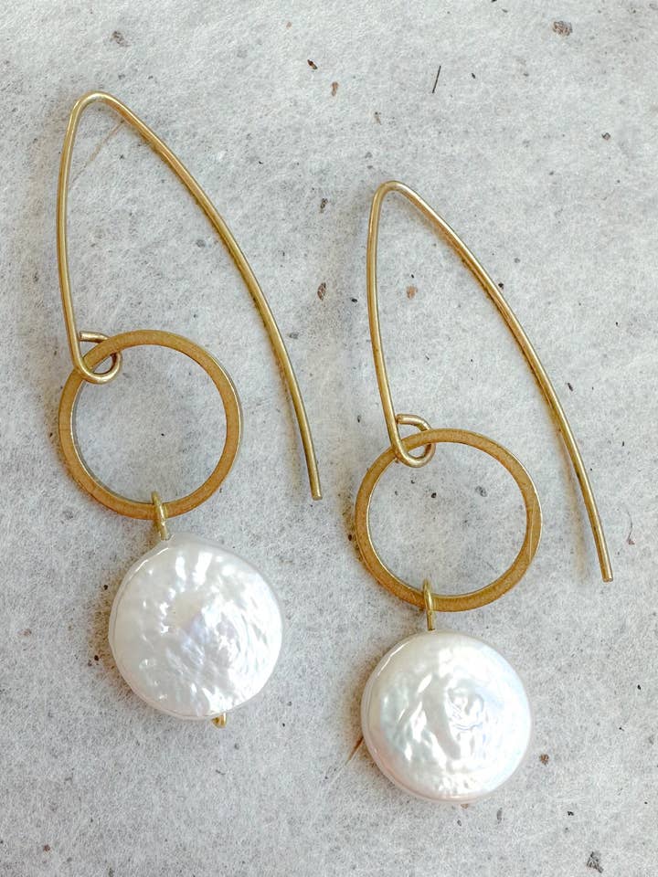 SIMPLE PEARL | Minimalist Elegance | Made in Maine for wholesale by Ellie Begin Design