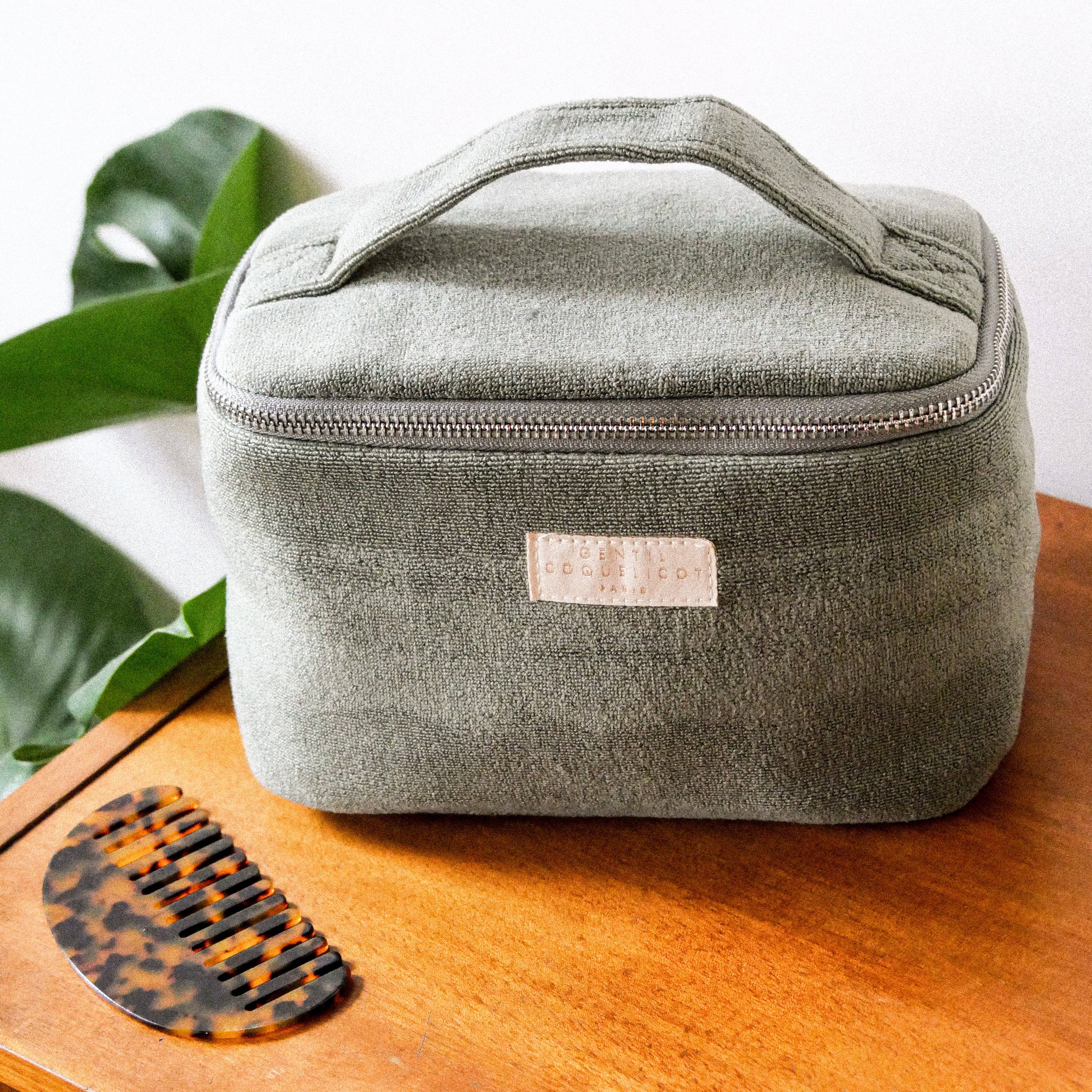 Gentil Coquelicot Paris - Wholesale Makeup/Cosmetic Bag - Vanity sponge4