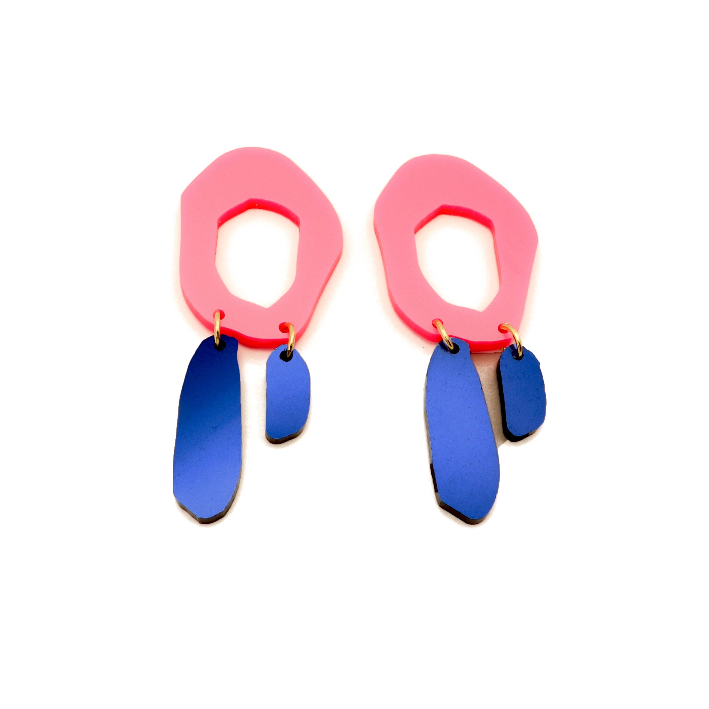 dconstruct – Engroshandel Hængeøreringe og creoløreringe – Metalliske asymmetriske dråbeøreringe0