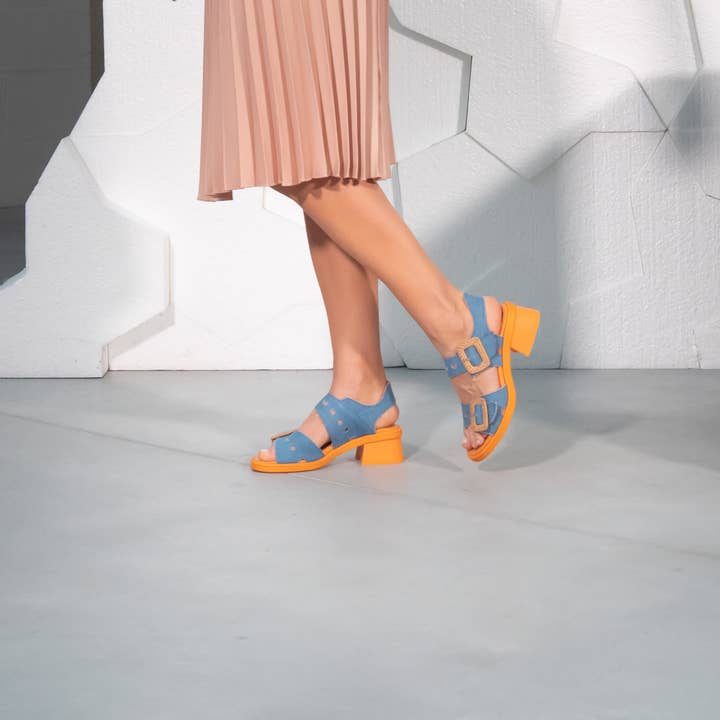 Casta - Wholesale Sandals - Women's - Unique2