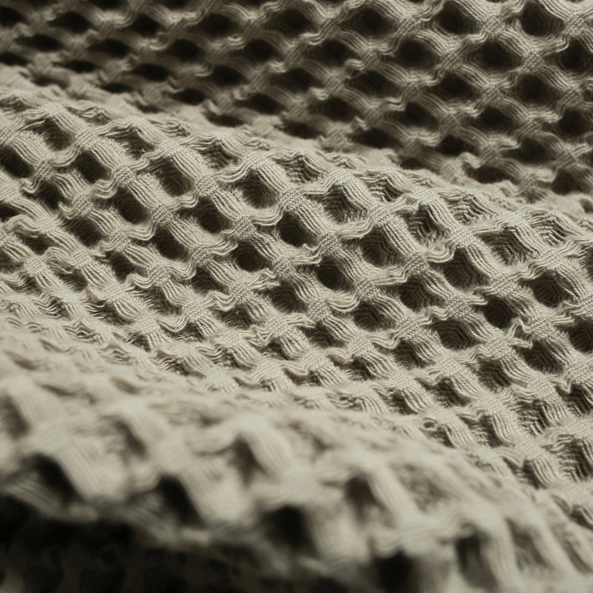 Happy Place Brand – wholesale Bath towel – Organic Weightless Waffle Bath Towel10