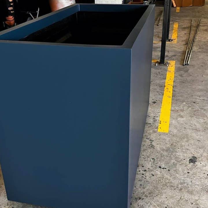 Tikal Composite Designs - Wholesale Planter box - Rectangular Fiberglass Planters4