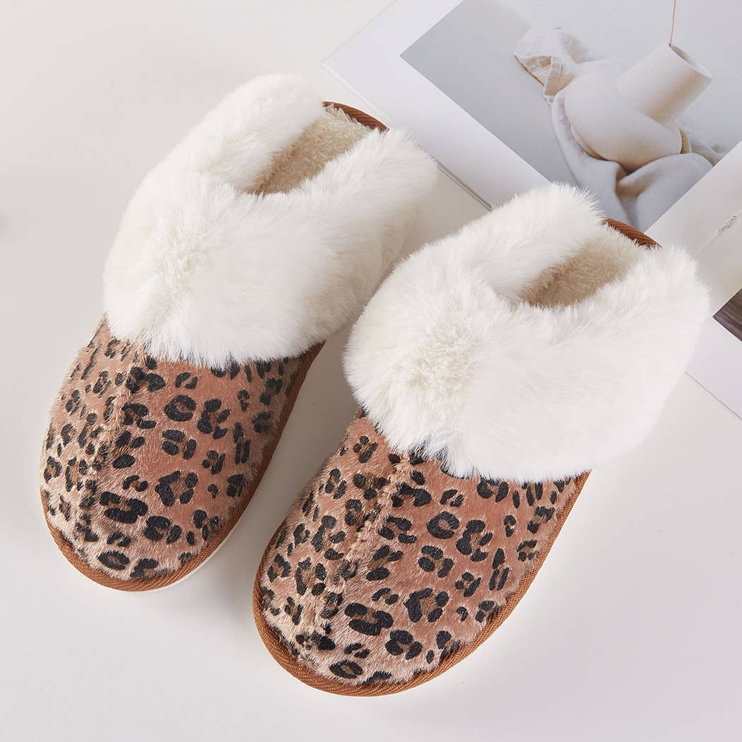 Cozy Leopard Faux Fur Lined Leopard Slippers for wholesale on Faire0