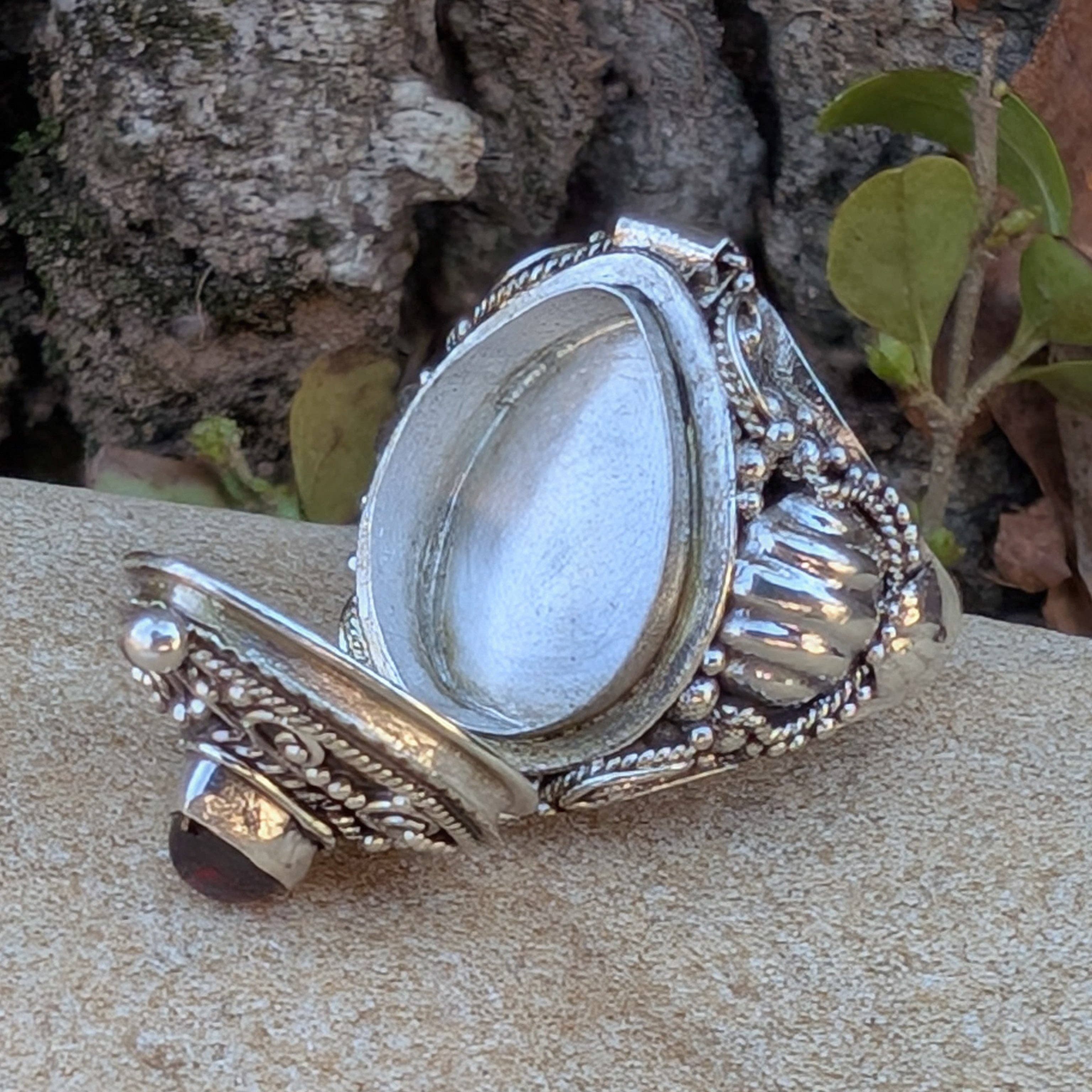 Silver Insanity - Wholesale Cocktail/Statement Ring - Large Poison Ring in Sterling Silver with Teardrop Gemstone6