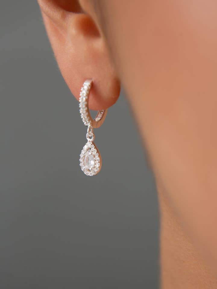 Pendientes de plata de ley 925 modelo «Waterdrop» para mujer al por mayor para venta al por mayor de Volenia Silver