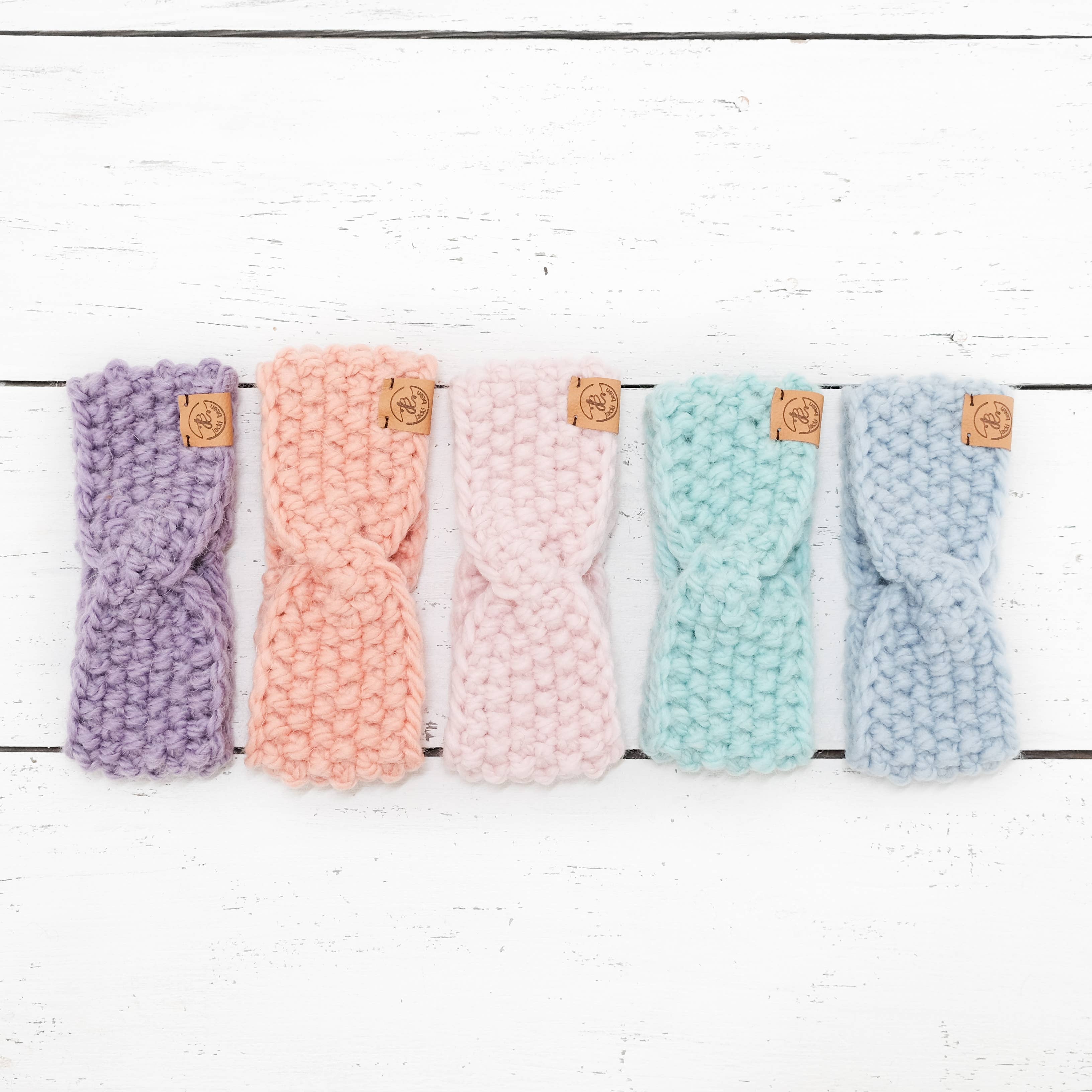 JackiBean – wholesale Öronvärmare - Dam – Pastell Twisted Topknot öronvärmare1