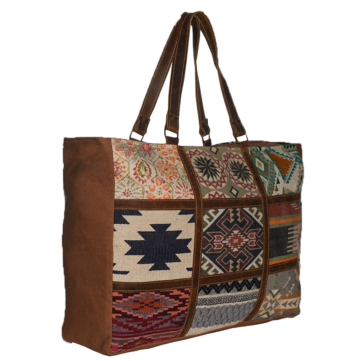 Hopofly Bags - Wholesale Weekender bag – women's - Canvas & Leather Weekender – MultiPatch Overnight Travel Bag1