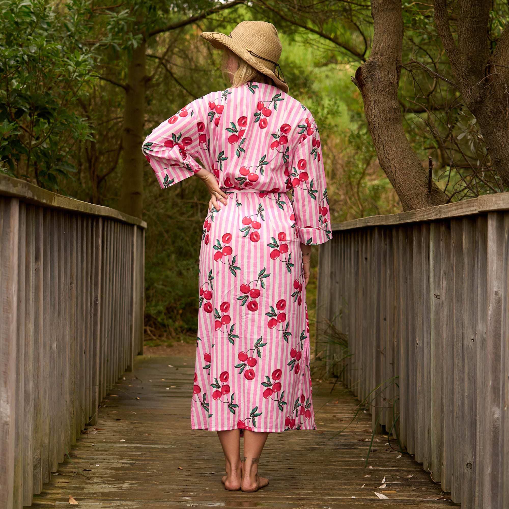 Glamthread – wholesale Robe – Women's – Women’s Pink Cherry Kimono Robe – Lightweight Cotton Cover-Up2