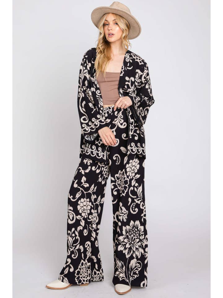 Black Floral Kimino Jacket 3370J-1 for wholesale on Faire4