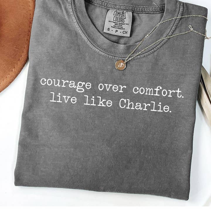 Comfort Colors Charlie Kirk T-Shirt, Freiheit ist nicht kostenlos Pullover für den Großhandel von ClevorFit