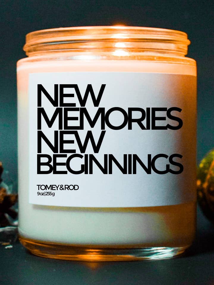 Bougie de fête prénuptiale New Memories, cadeau pour mariée, cadeau de fiançailles, cadeau de mariage, bougie amusante, cadeau de meilleure amie, cadeau de fête prénuptiale pour la vente par Tomey & Rod