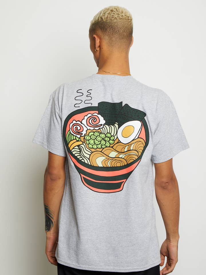 T-SHIRT PHO GREY per la vendita all'ingrosso da parte di New Love Club