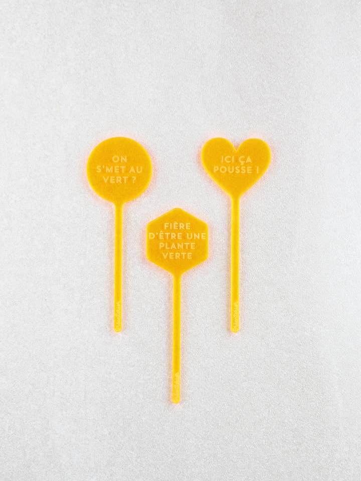 Plant marker Here it grows - Acrylic orange for wholesale by Greenterior