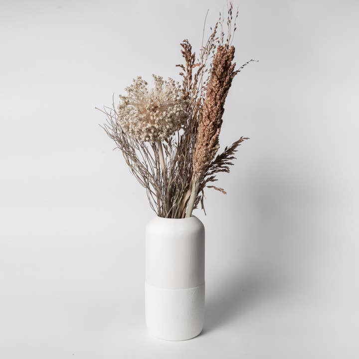 Vase – Ceramic Decorative Tabletop Vase for wholesale by Porto Boutique