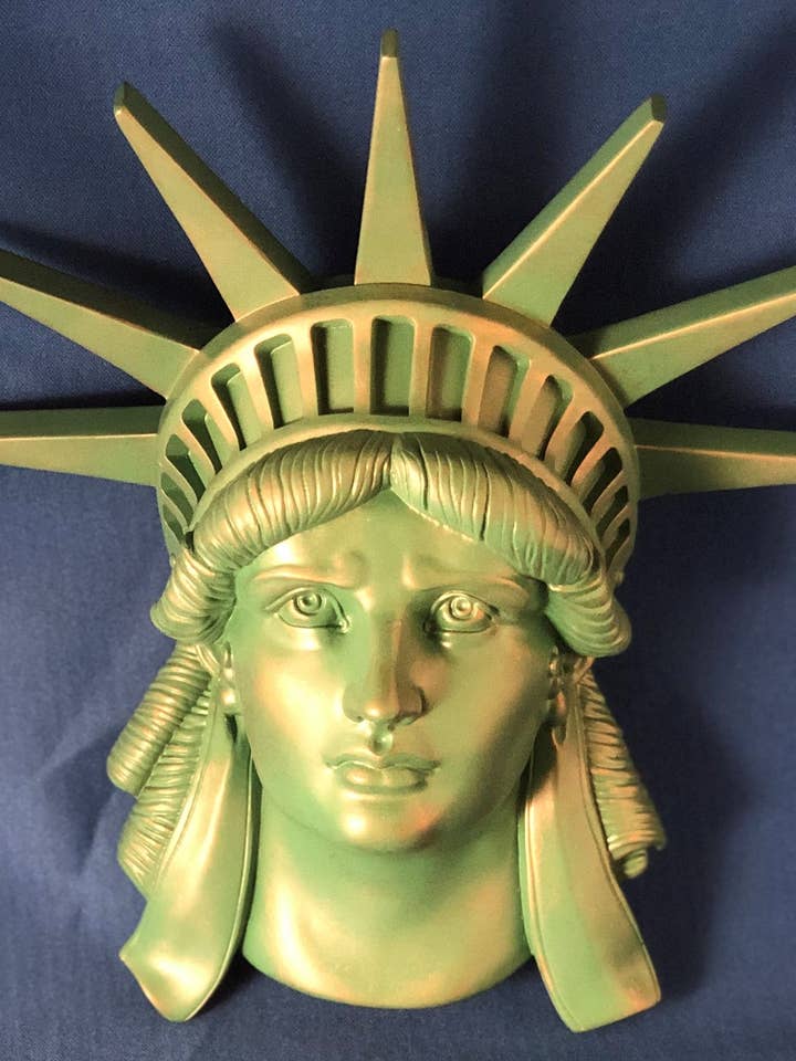 8"-Teller für den Großhandel von ZIZO USA INC