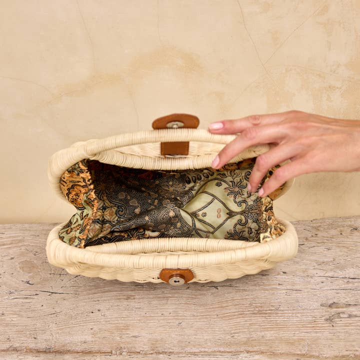 The Winding Road - Wholesale Top Handle Bag - Women's - Ivory Rattan Eclipse Handbag