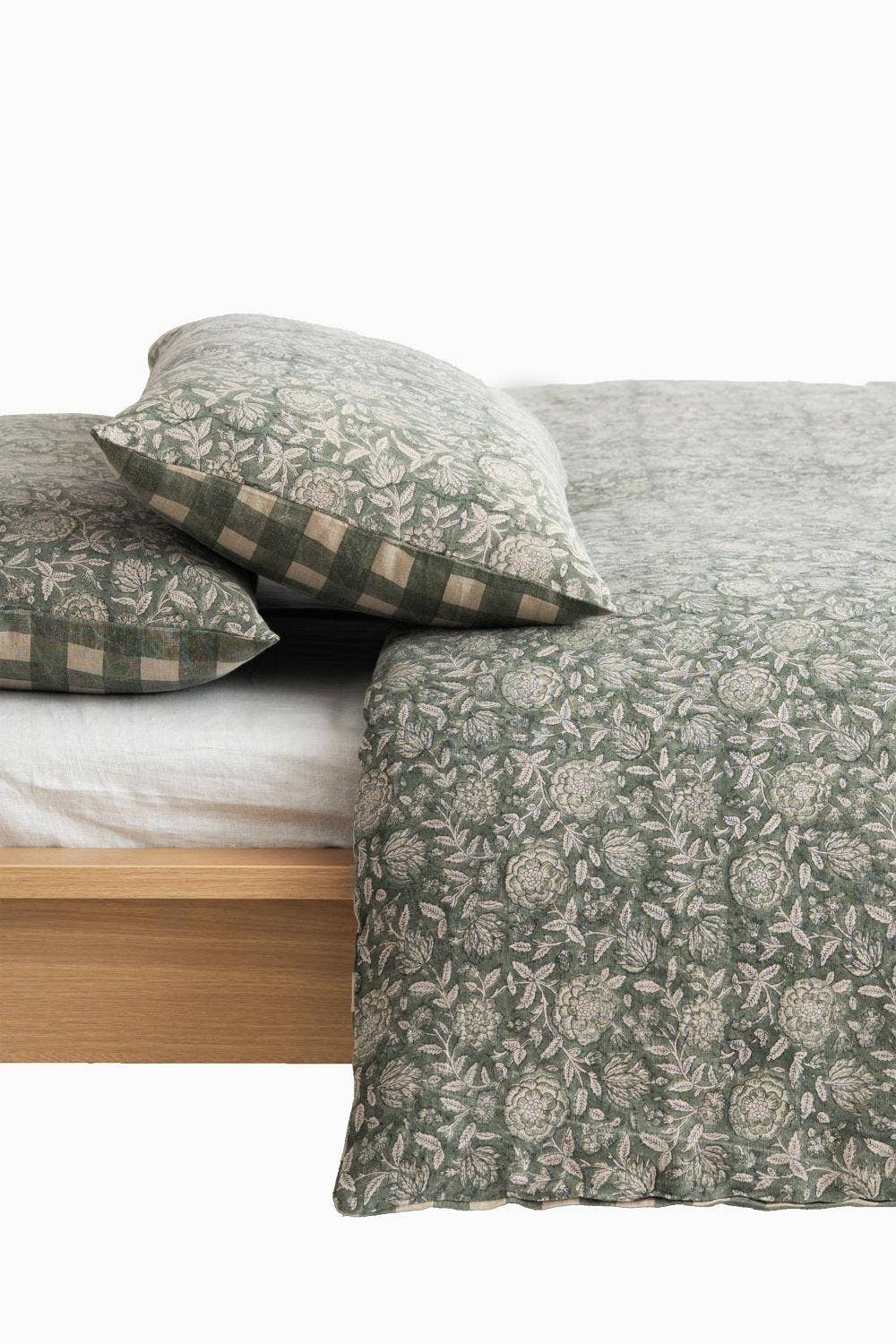 Live Linen - Wholesale Duvet Cover - Traditional Sorrel Block Printed Linen Duvet Cover1