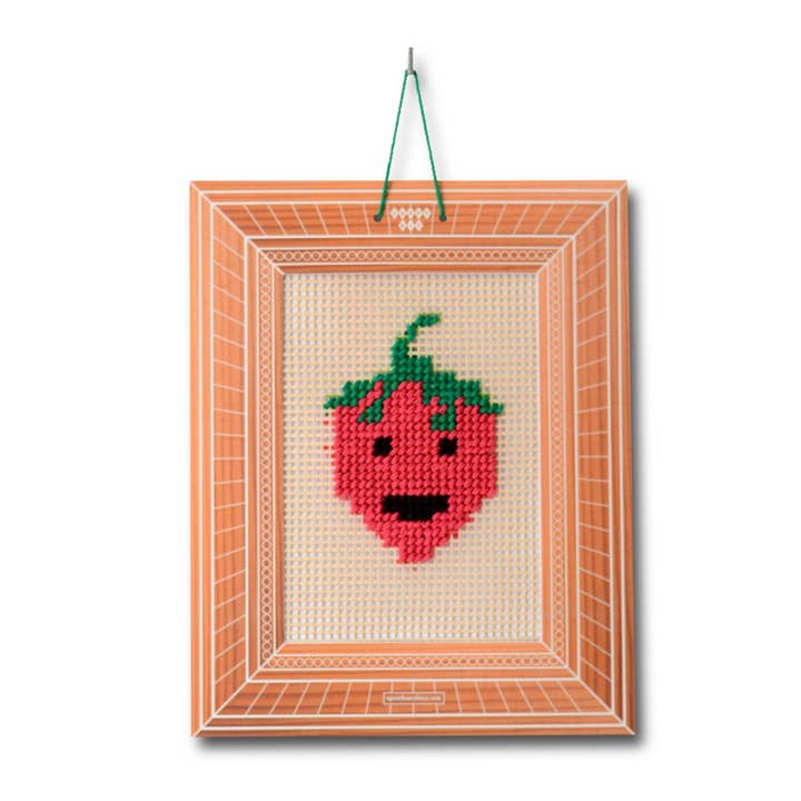 aPunt Barcelona - Wholesale Embroidery/Cross Stitch Supplies - Crafts for children embroidered in half stitch6