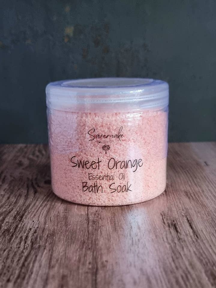 Bubbling Bath Salt Soak - Sweet Orange Essential Oil for wholesale by Savernake Scents